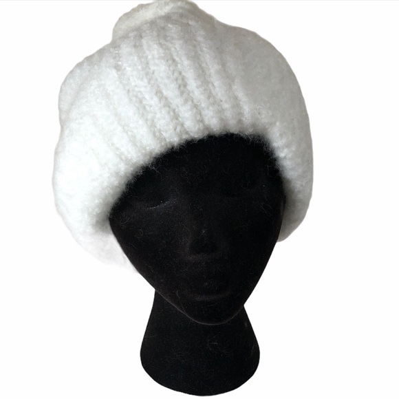 Free People Ivory Slouchy Beanie Hat Cap - Picture 6 of 6
